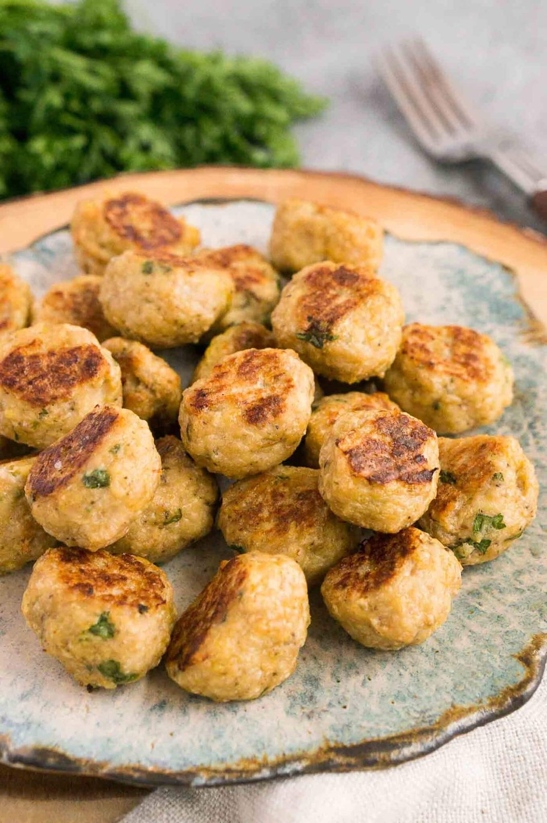 healthy meatballs on a plate