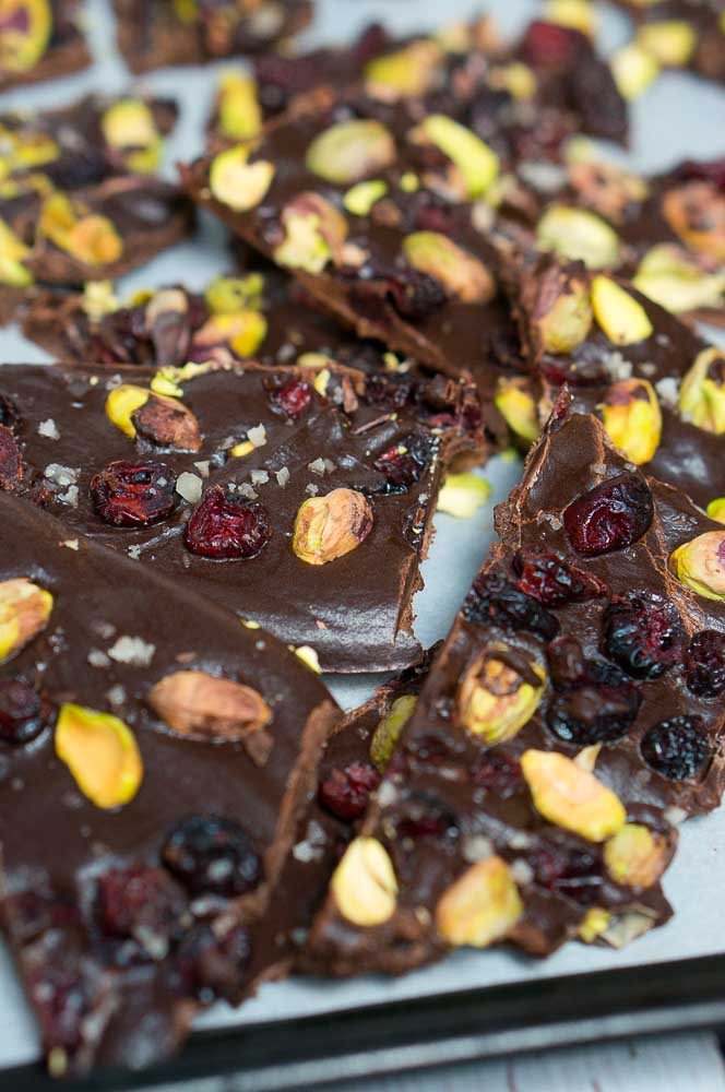 cranberry pistachio chocolate bark