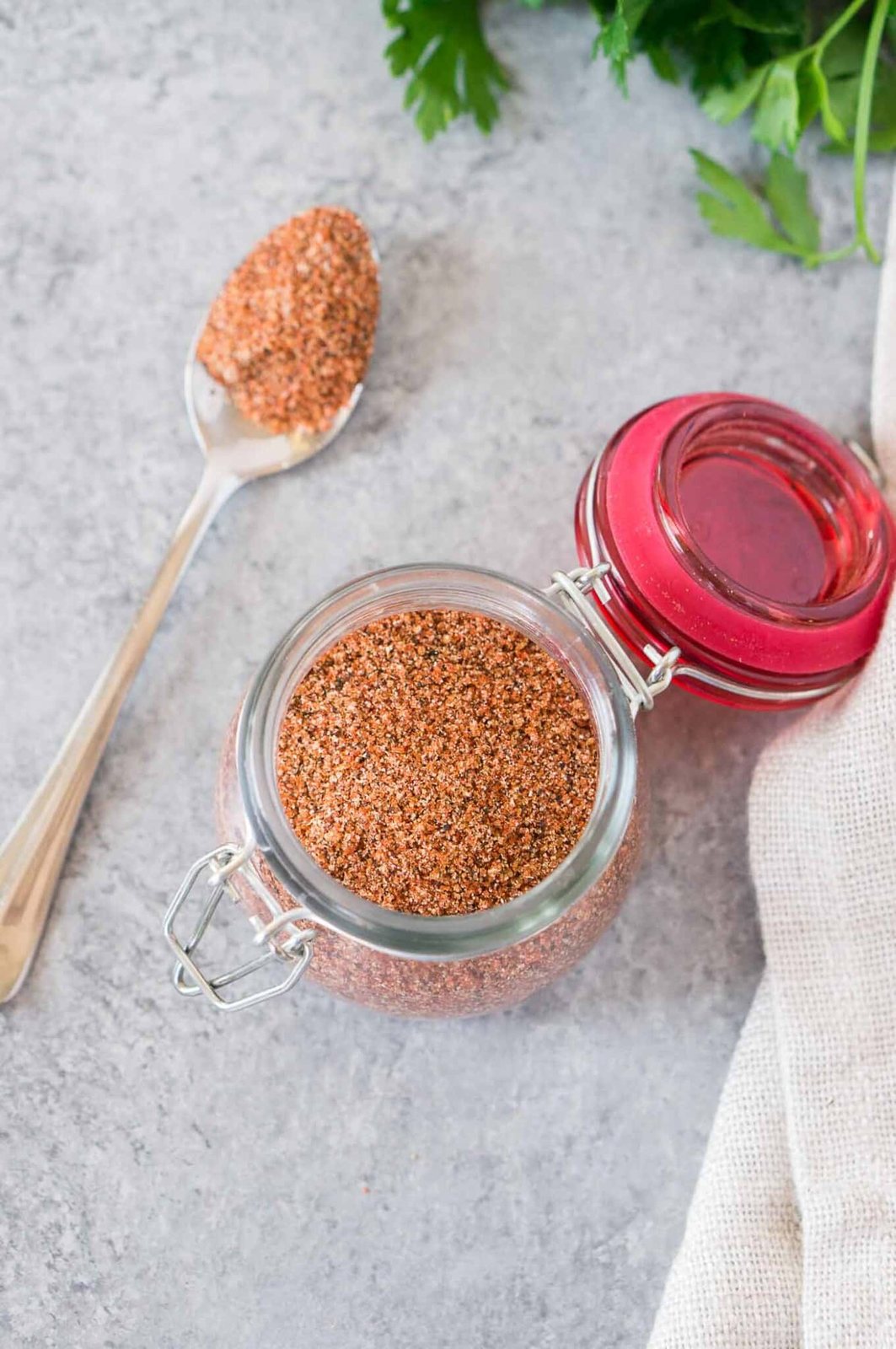 dry rub for chicken wings in a glass container