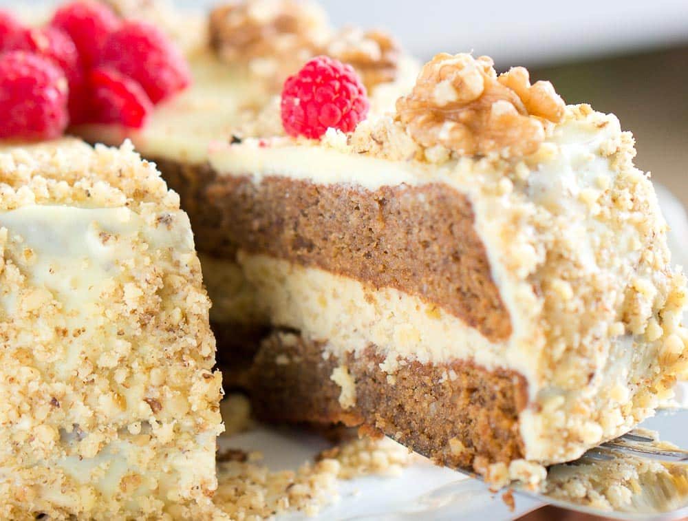 Flourless Walnut Chocolate Cake