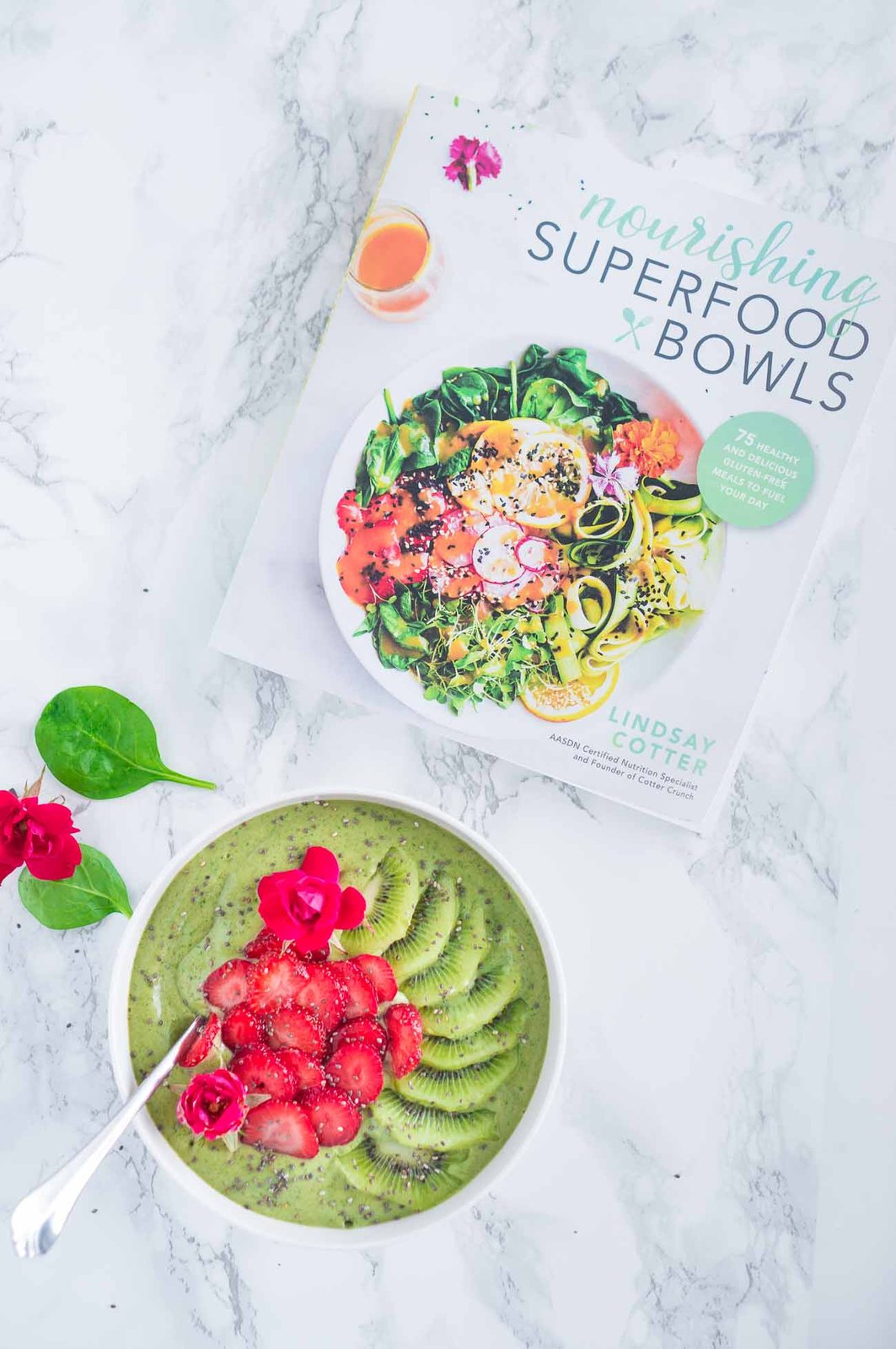 healing green smoothie bowls