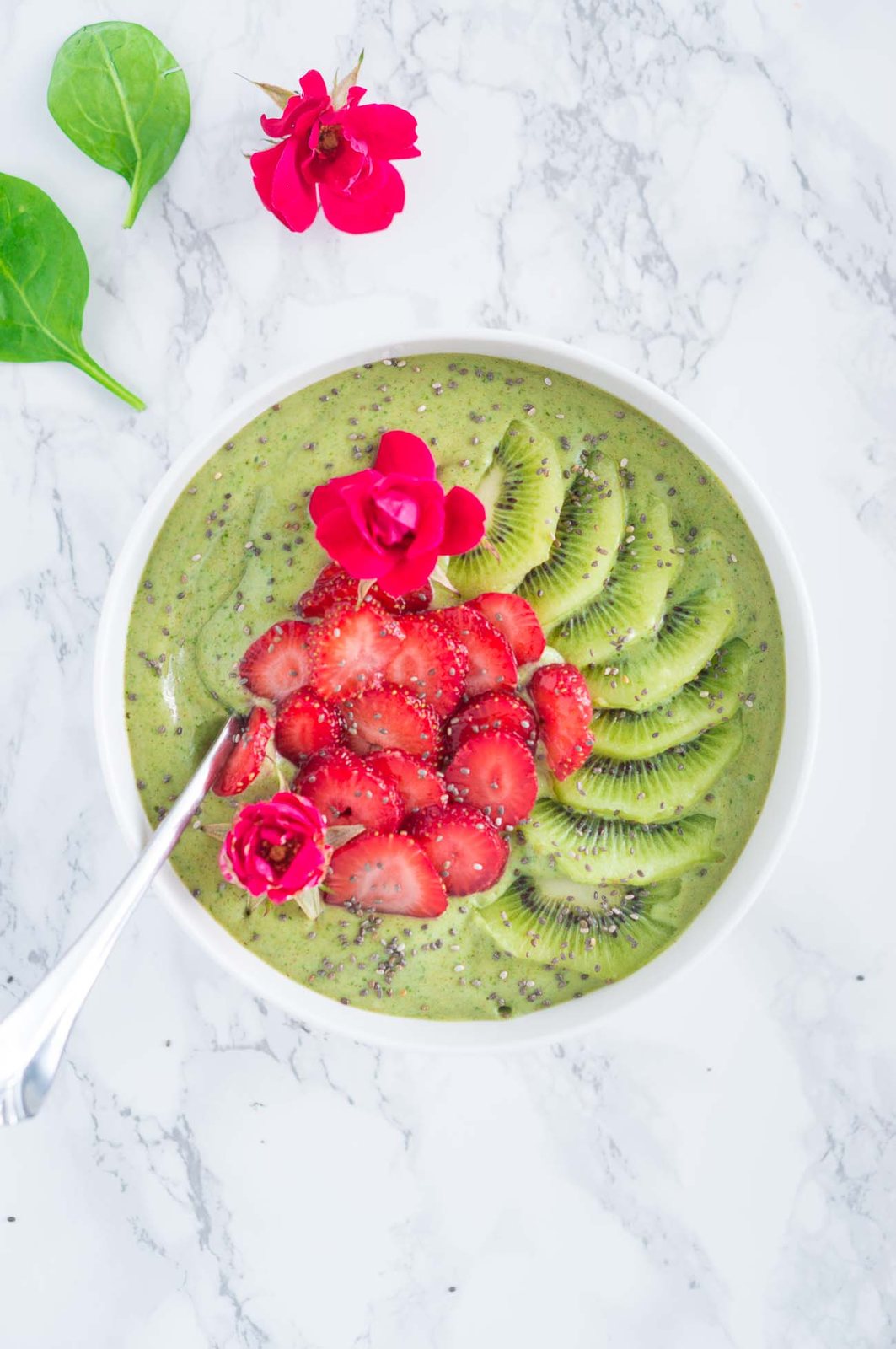 healing green smoothie bowls