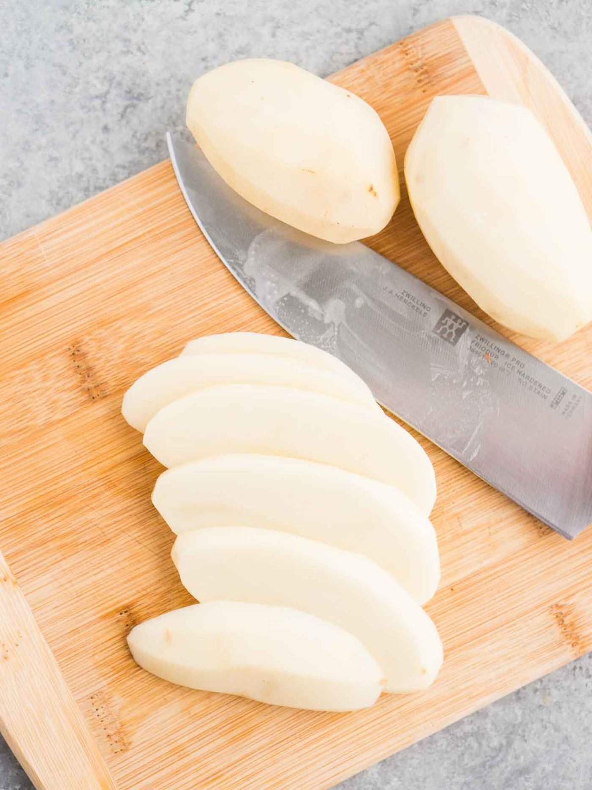 sliced potatoes
