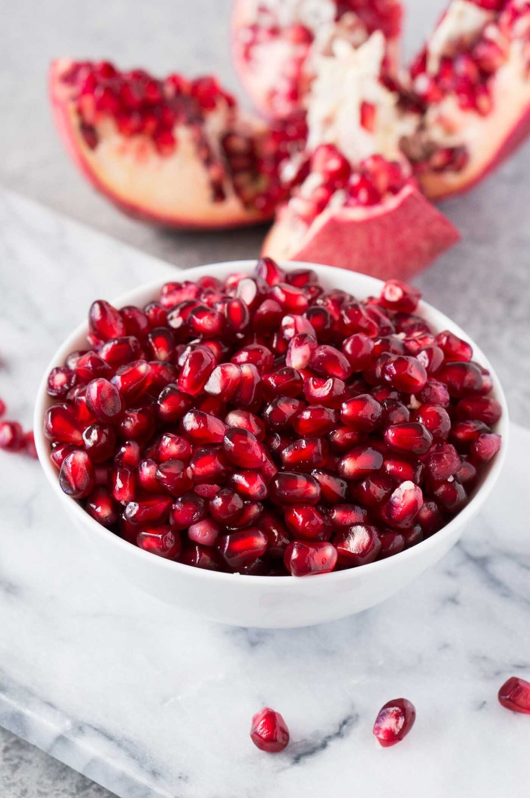 How To Cut A Pomegranate
