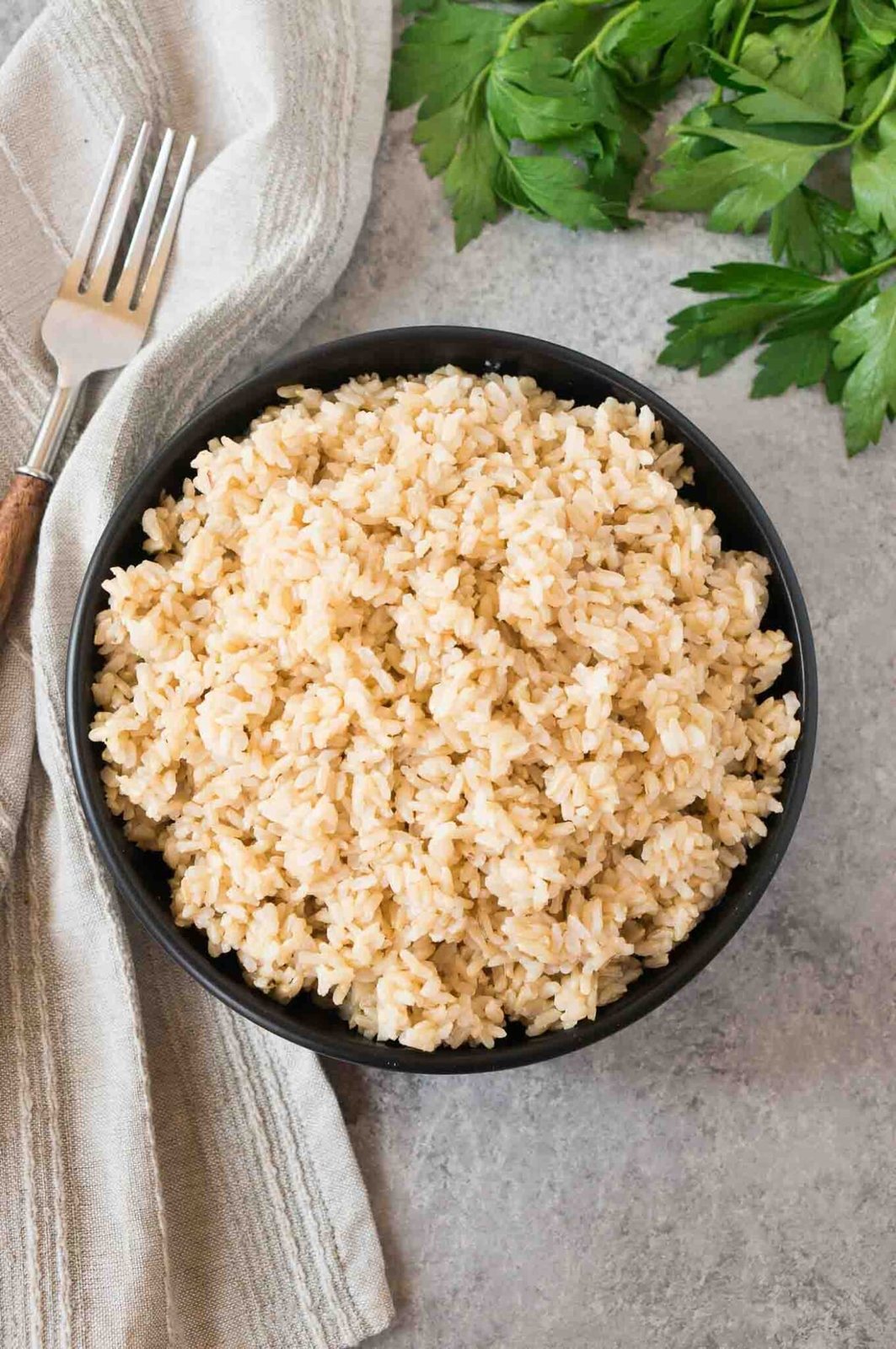 picture from above of cooked rice in a bowl
