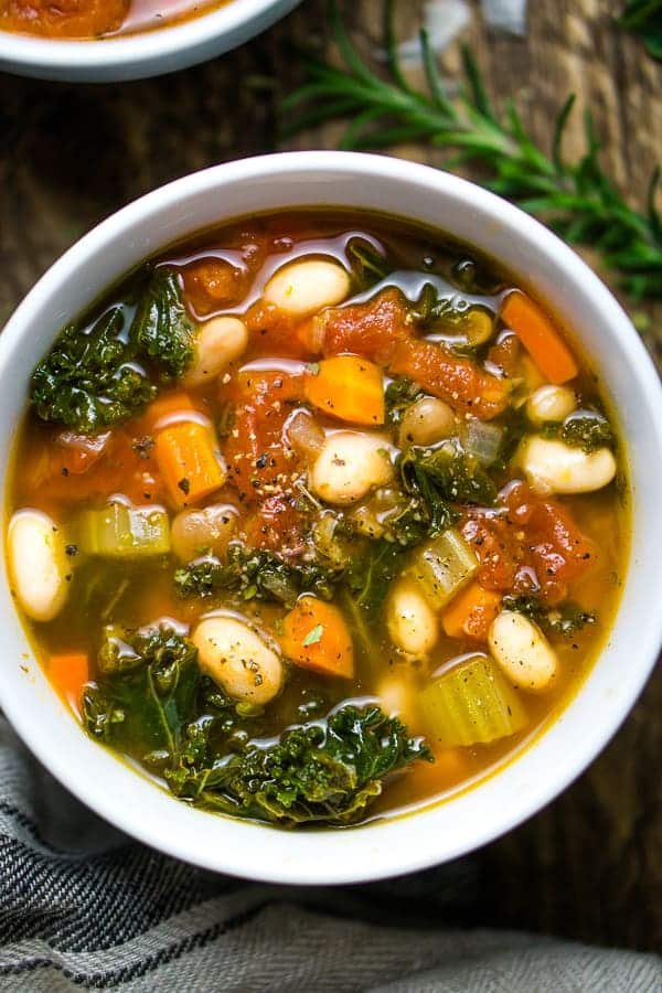 Instant Pot white bean soup with kale