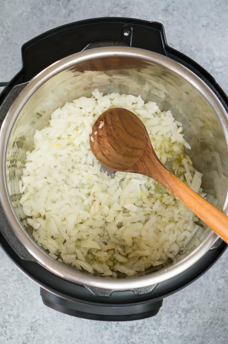 sauteing onions and garlic in pressure cooker