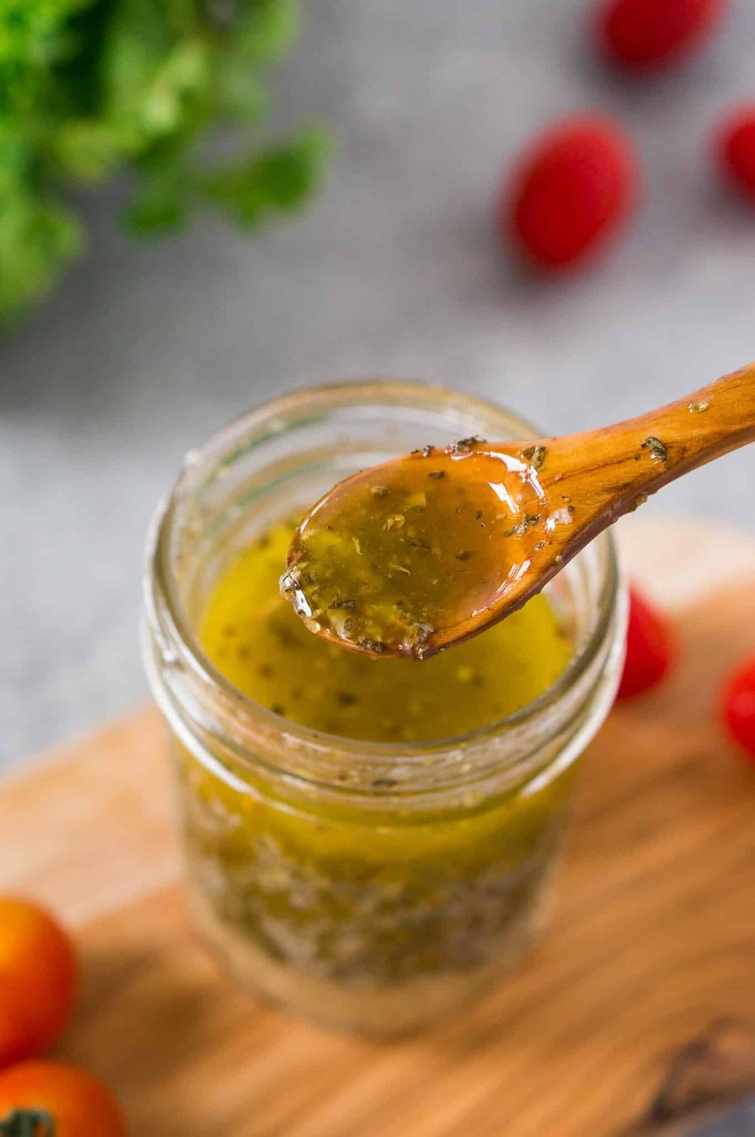 Italian dressing with olive oil lemon juice and seasonings