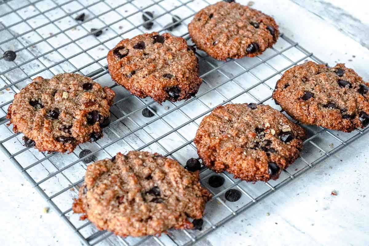 keto chocolate pecan cookies