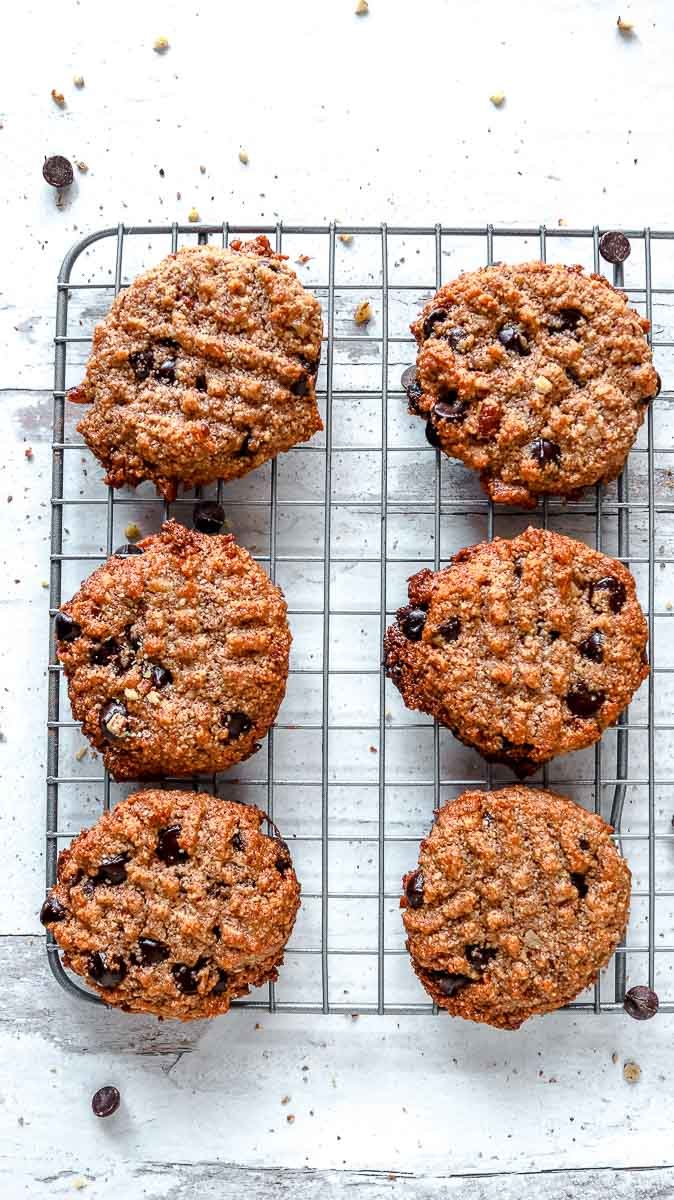 Keto Chocolate Pecan Cookies