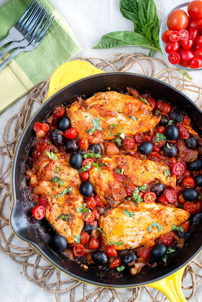 One Skillet Chicken Puttanesca