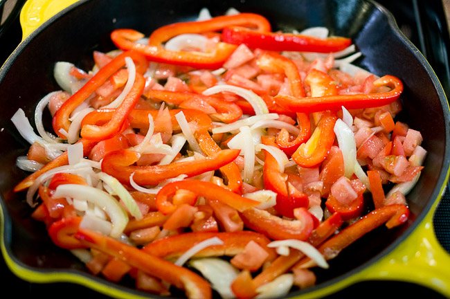One Skillet Tilapia Veracruz | uhuvu.com