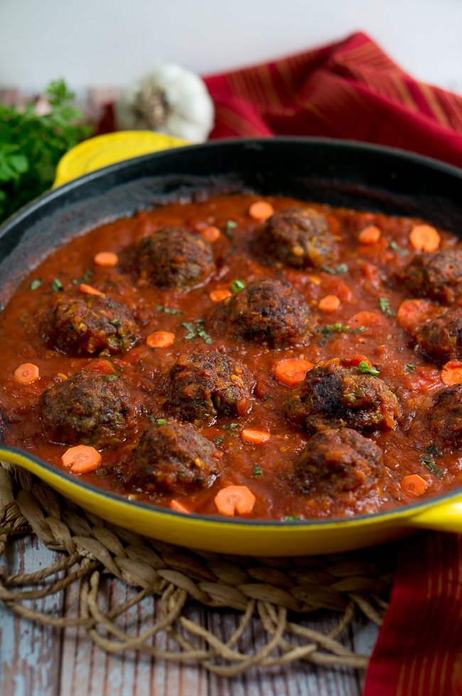 Paleo Meatballs with Marinara Sauce