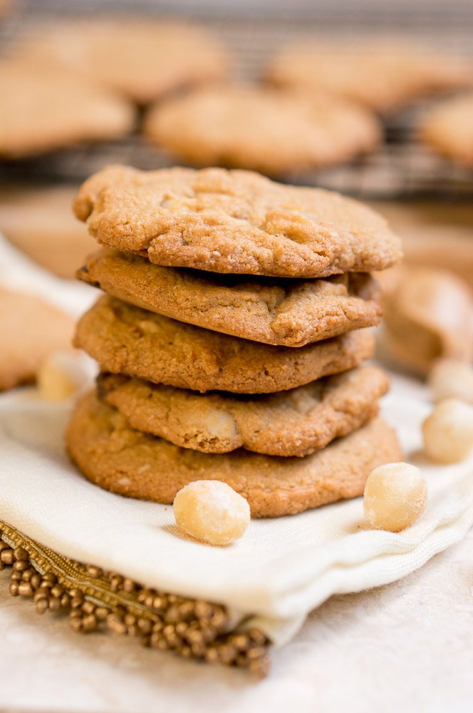 Paleo White Chocolate Macadamia Nut Cookies
