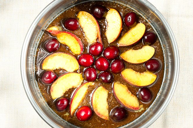 Peach Cherry Upside Down Cake | uhuvu.com