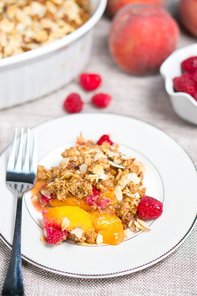 peach raspberry crumble