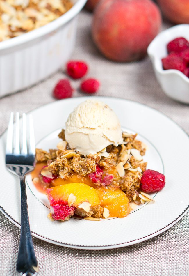 peach raspberry crumble