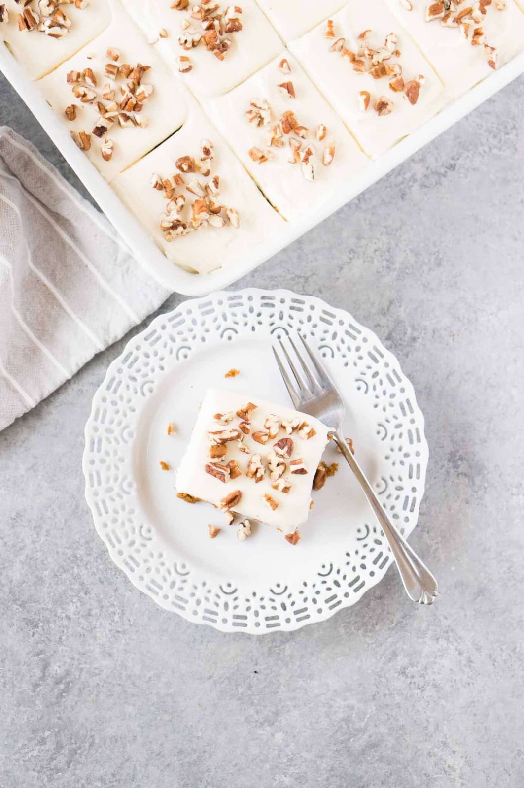 easy pumpkin cake recipe with cream cheese frosting