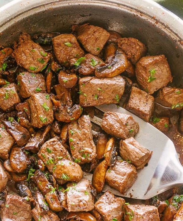 Garlic Butter Steak Bites
