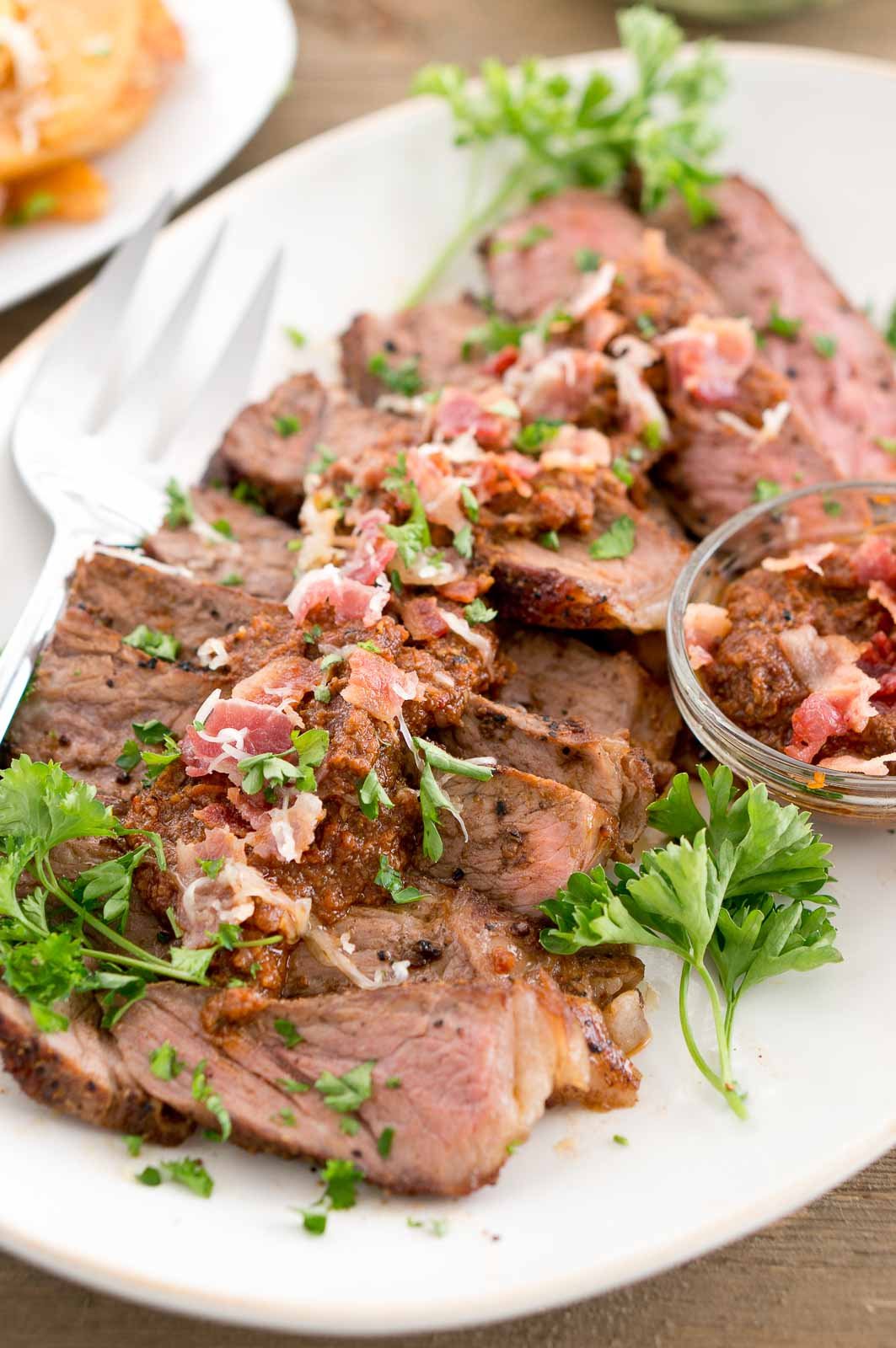 Steak with Spicy Mushroom Sauce