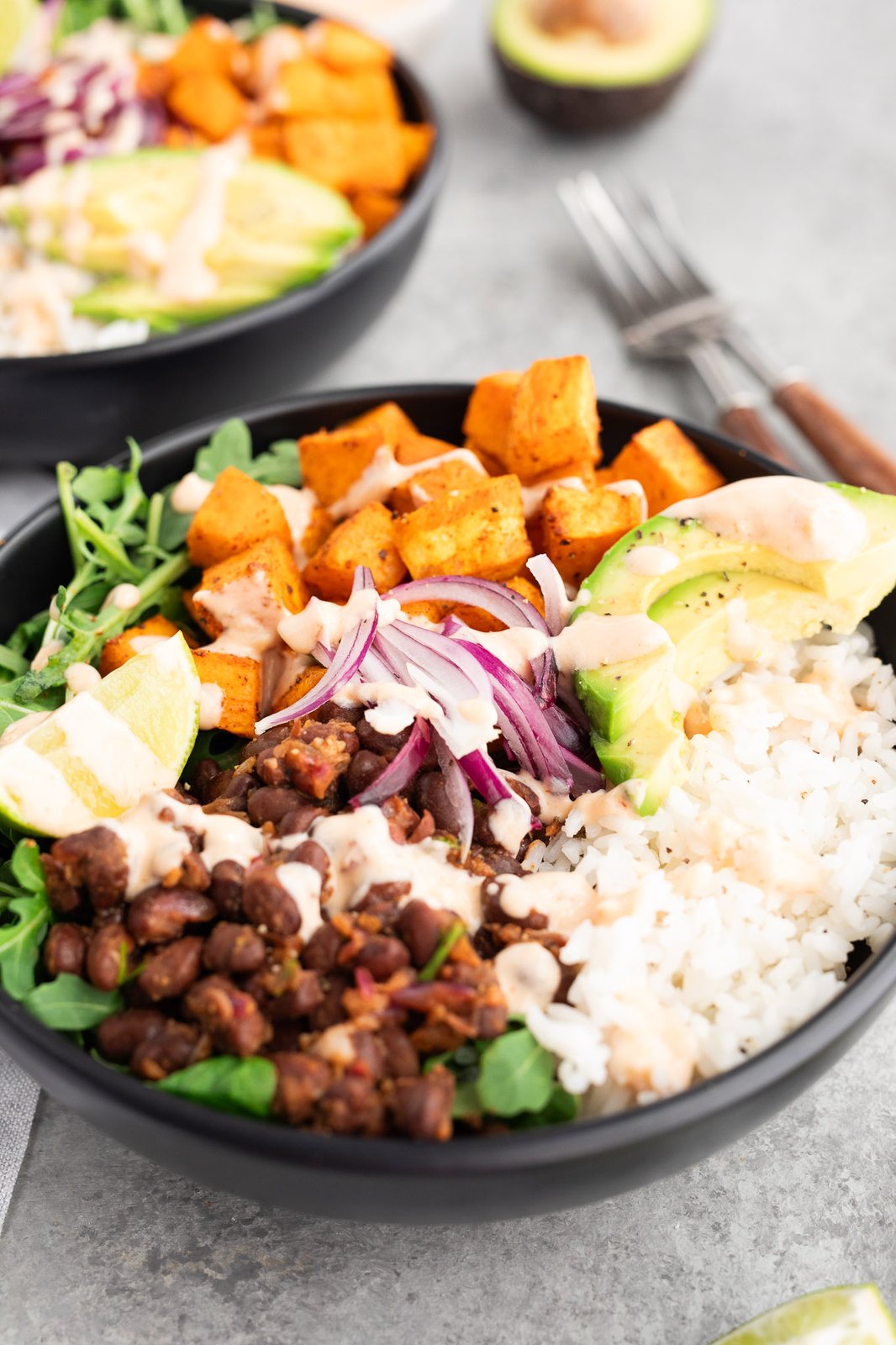 vegan sweet potato black bean bowls