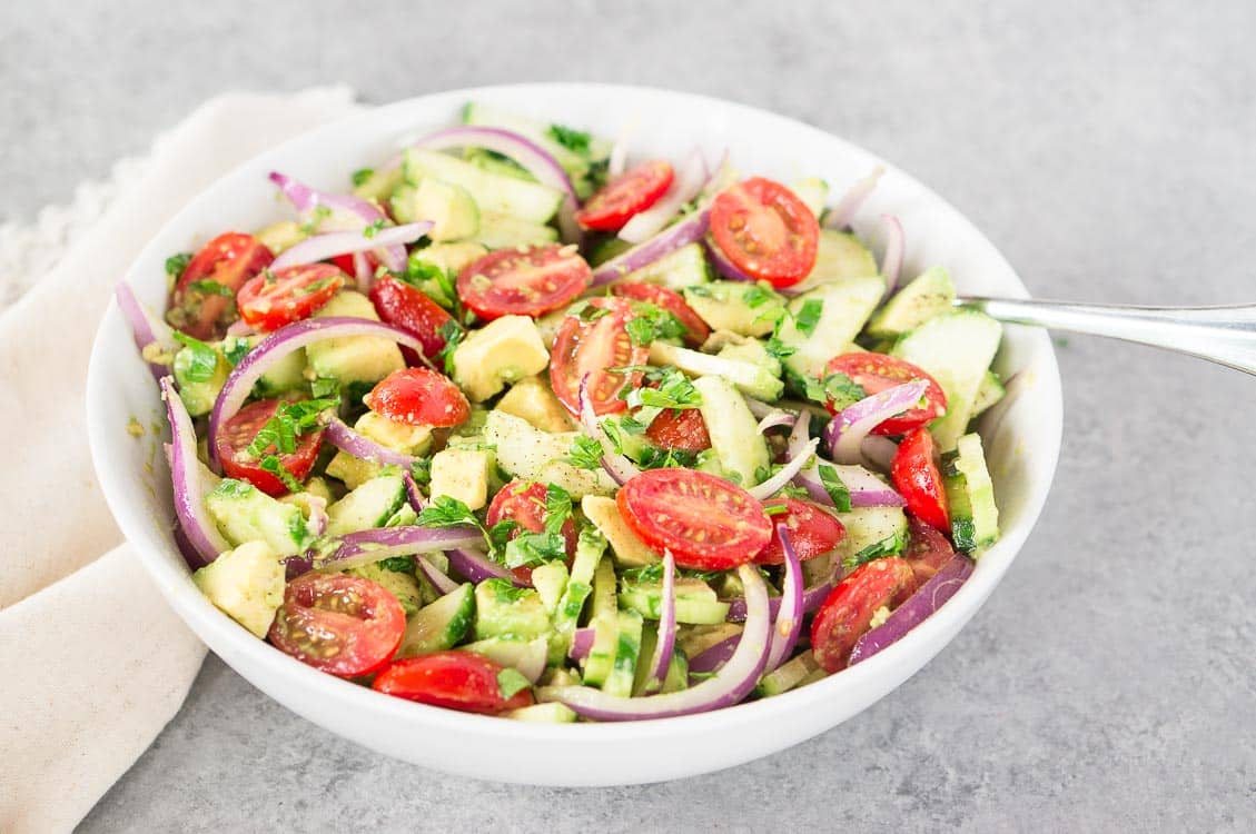 avocado tomato cucumber salad