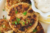 Crispy Salmon Cakes