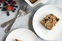 Banana Bread Berry Cinnamon Baked Oats