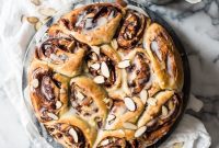 Spiced Mexican Chocolate Cinnamon Buns