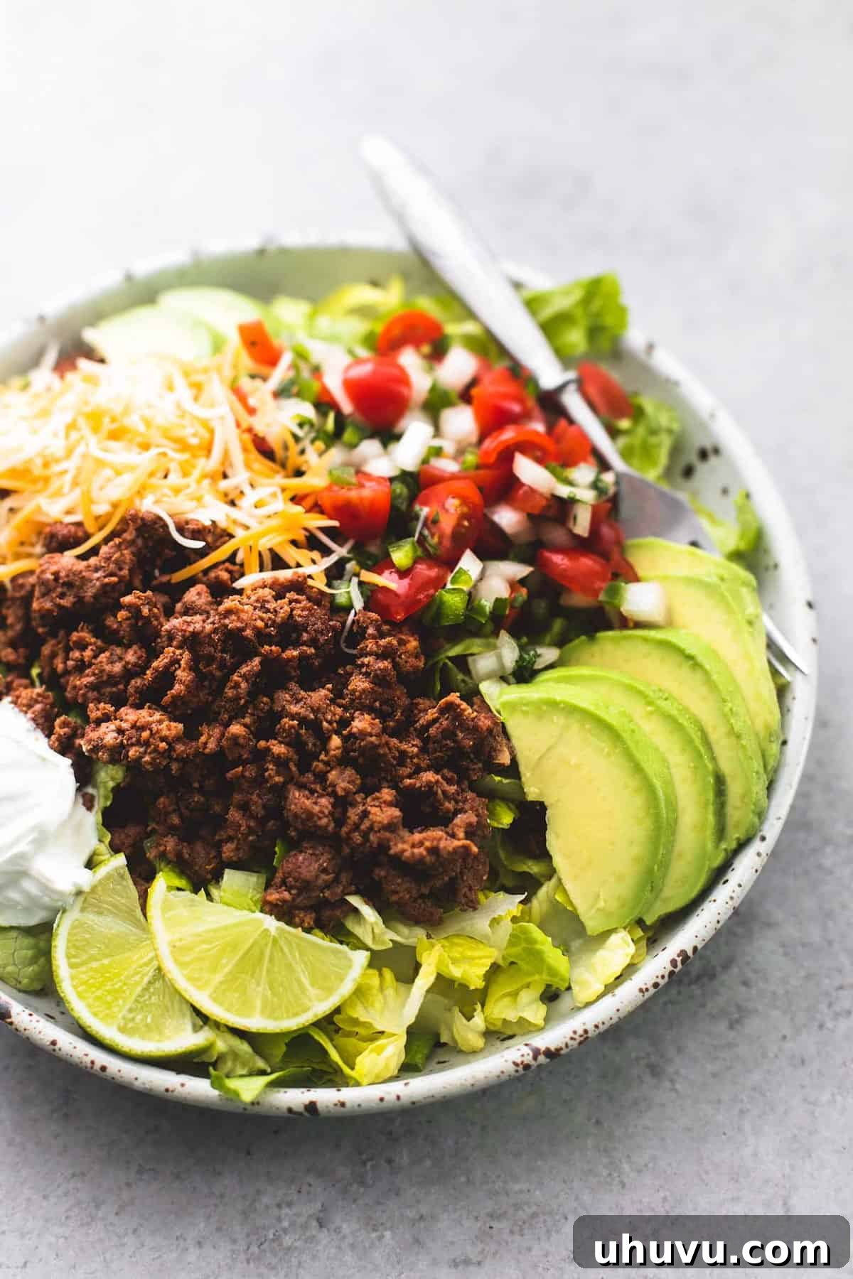 Effortless Meal Prep Guide 15 Taco Salad Meal Prep Bowl with ground beef, fresh vegetables, and dressing
