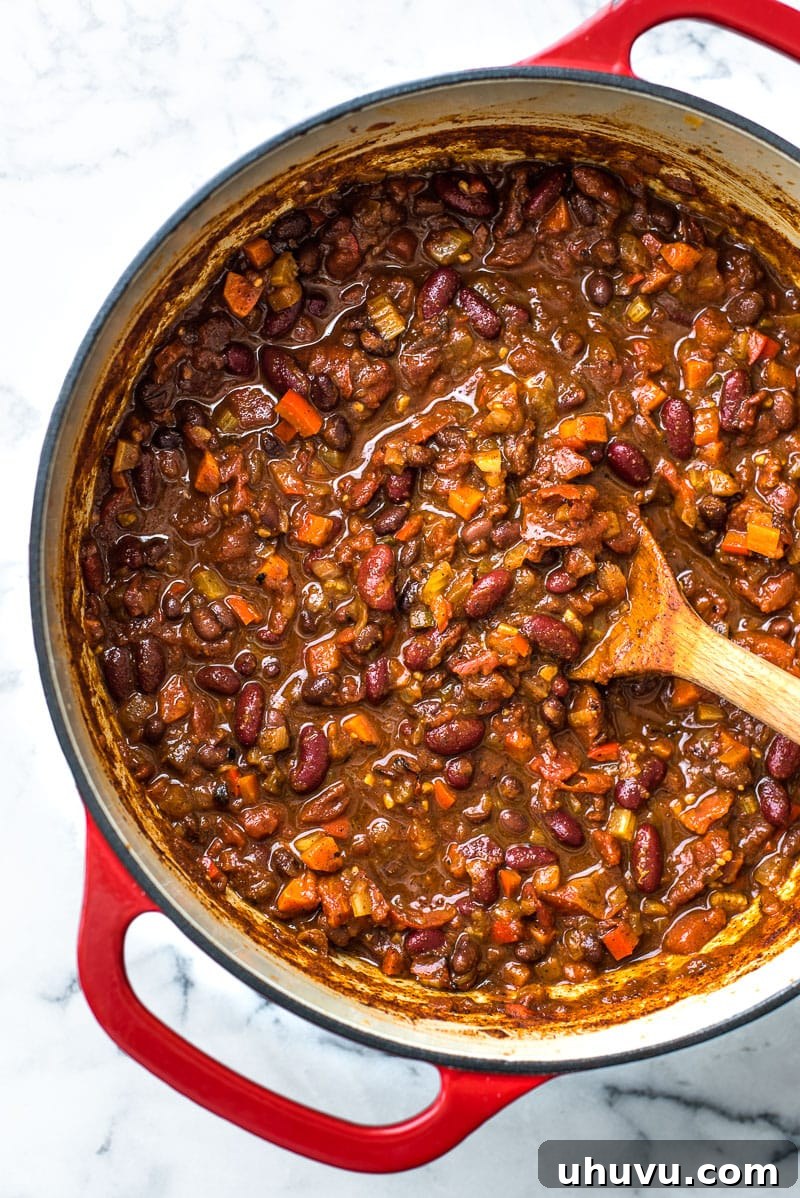 Fiery Plant-Based Chili 4 Close-up of the rich texture and vibrant ingredients in the spicy vegetarian chili.