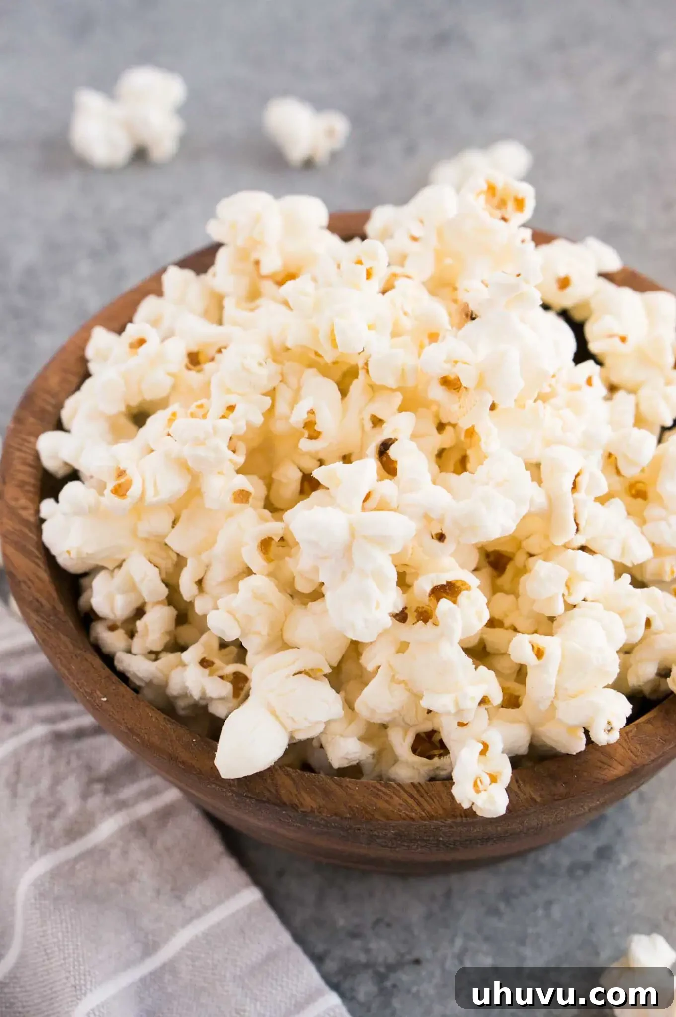 close up image of popcorn in a serving bowl