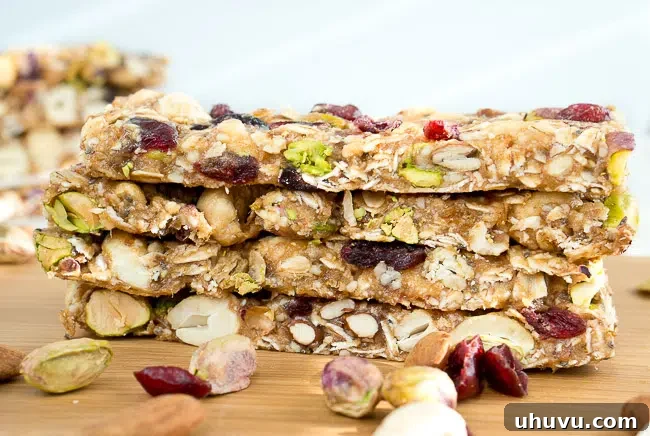 Healthy Homemade Granola Bars | www.deliciousmeetshealthy.com