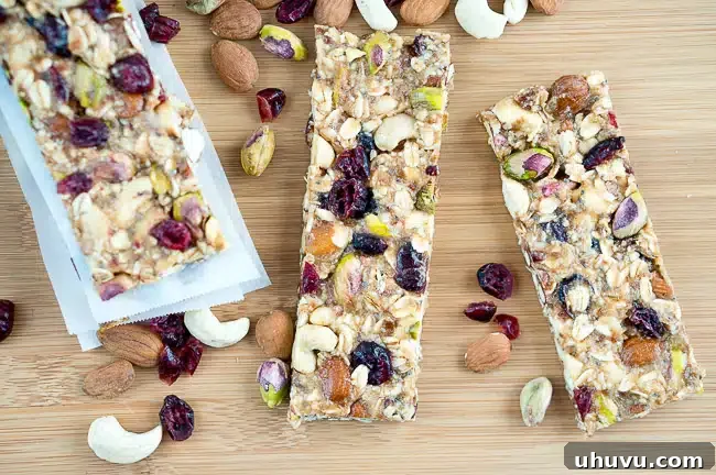 Healthy Homemade Granola Bars | www.deliciousmeetshealthy.com