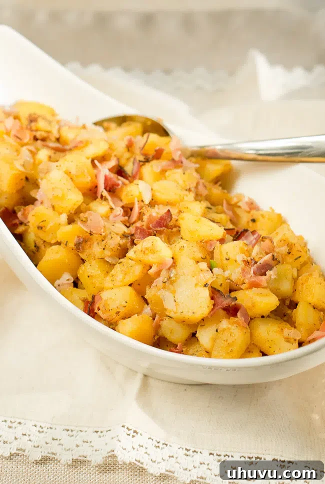 Sizzling Bacon and Crispy Pan Potatoes 2 crispy pan fried potatoes-6