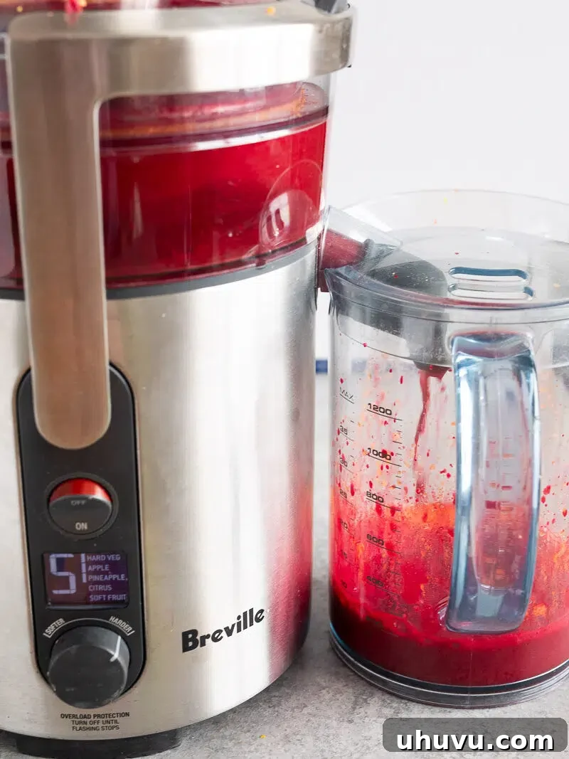 juicing apple beet and carrots for juice
