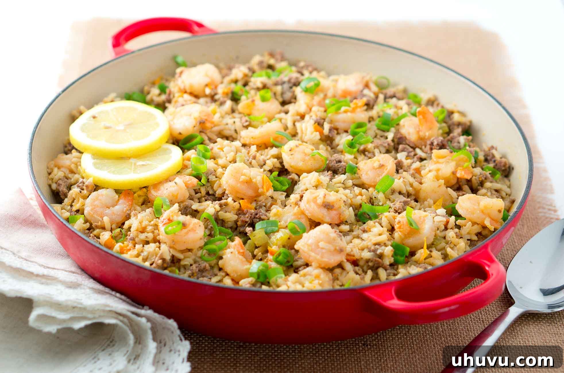 Effortless Shrimp Dirty Rice 3 Easy Dirty Rice with Shrimp - A healthy twist on a Cajun classic. The addition of shrimp turns this into a fabulous main dish. Easy to make and very flavorful!