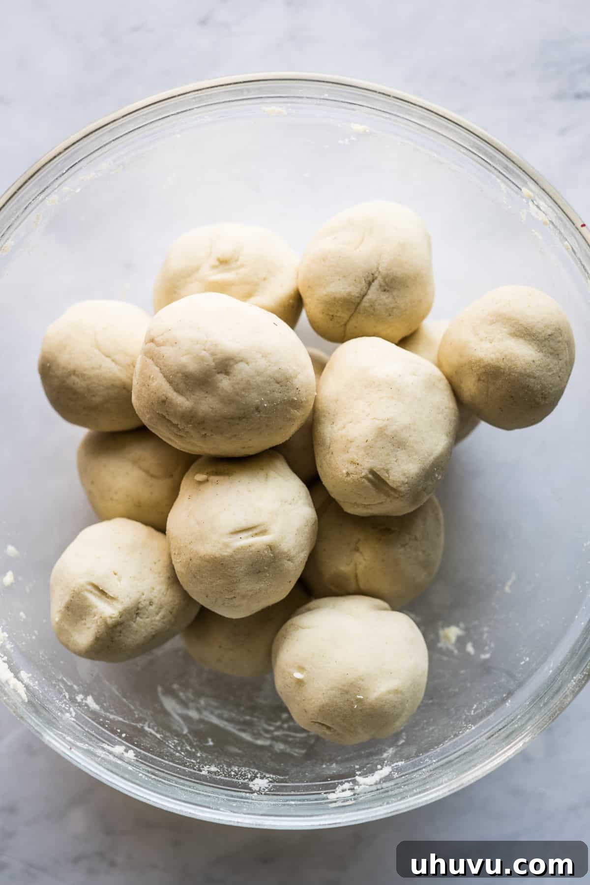 Mexican Masa Pockets 8 10 balls of prepared masa harina in a bowl.