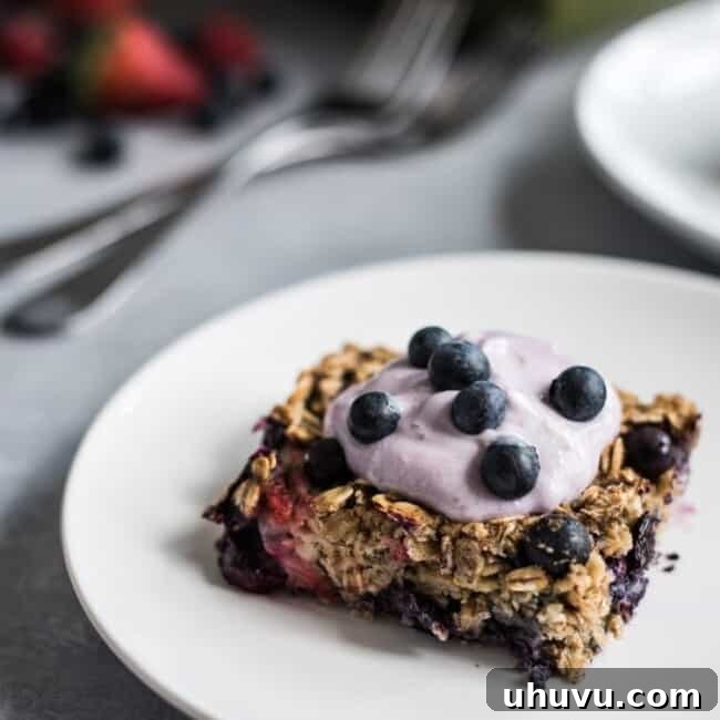 Banana Bread Berry Cinnamon Baked Oats 7 A healthy Banana Bread Baked Oatmeal recipe made with berries and cinnamon to start your morning off on the right foot! (gluten free + vegetarian)