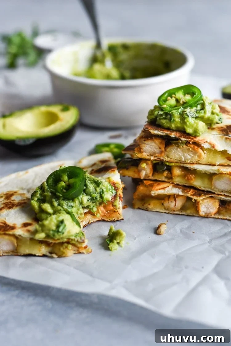 Sweet Heat Jalapeño Chicken Quesadilla, Honey Guacamole Perfection 2 Delicious Jalapeño Chicken Quesadilla with Honey Guacamole, a perfect sweet and spicy lunch.