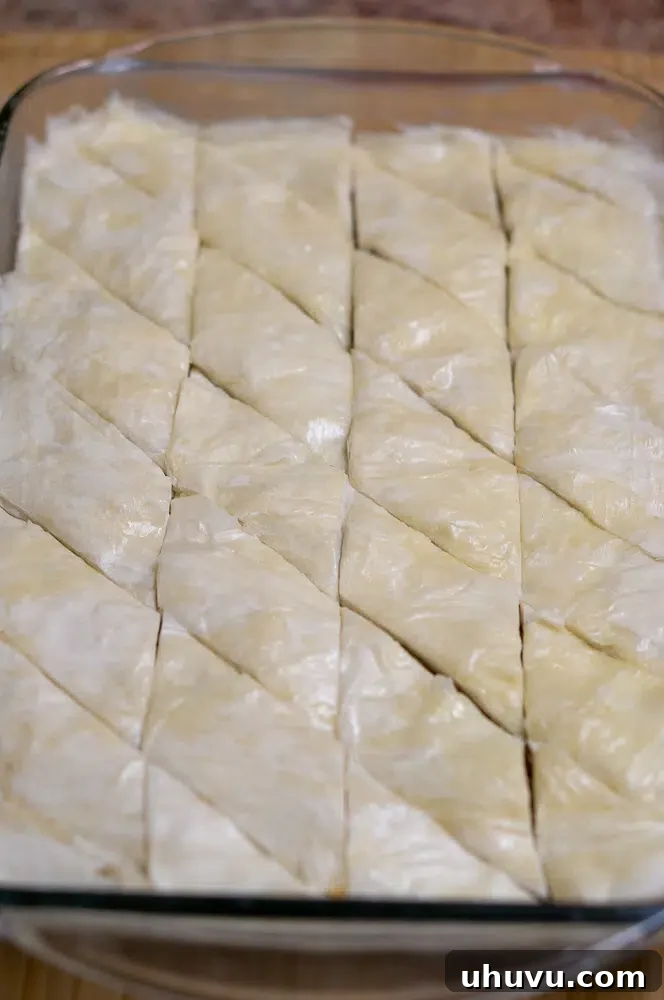 Cutting baklava into diamond shapes