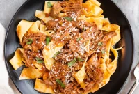 Tender Slow Cooker Beef Ragu